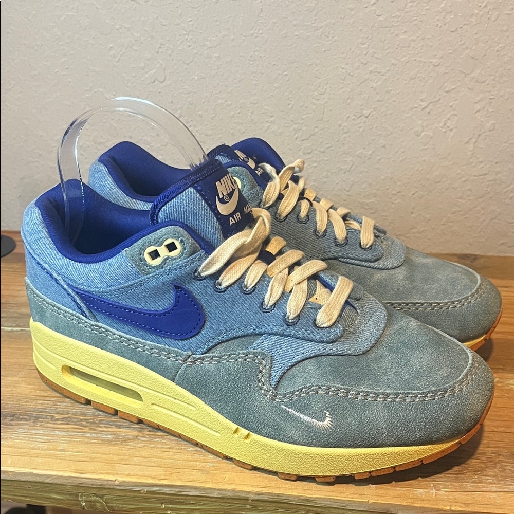 NWOB  Nike Air Max 1 "Dirty Denim" sneakers size 7